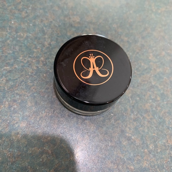 Anastasia Beverly Hills Dipbrow - Picture 3 of 5